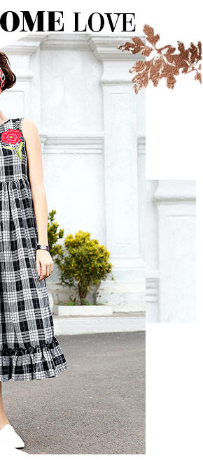 Monochrome Sarees, Salwar suits and fusion wear. Shop! Monochrome Sarees, Salwar suits and fusion wear. Shop!